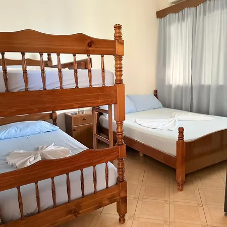 Baro Hotel 3*